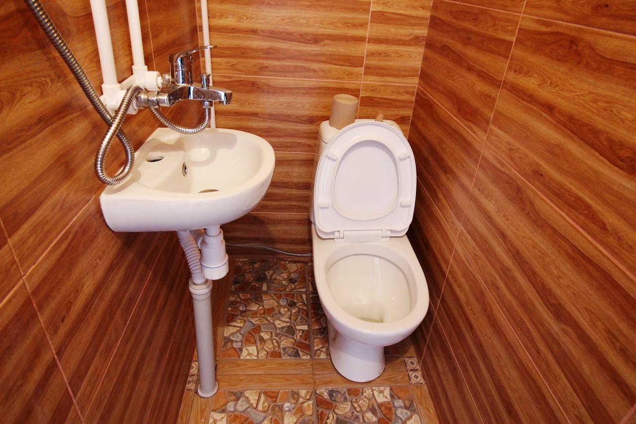 Sheni Hostel Tbilisi Buitenkant foto