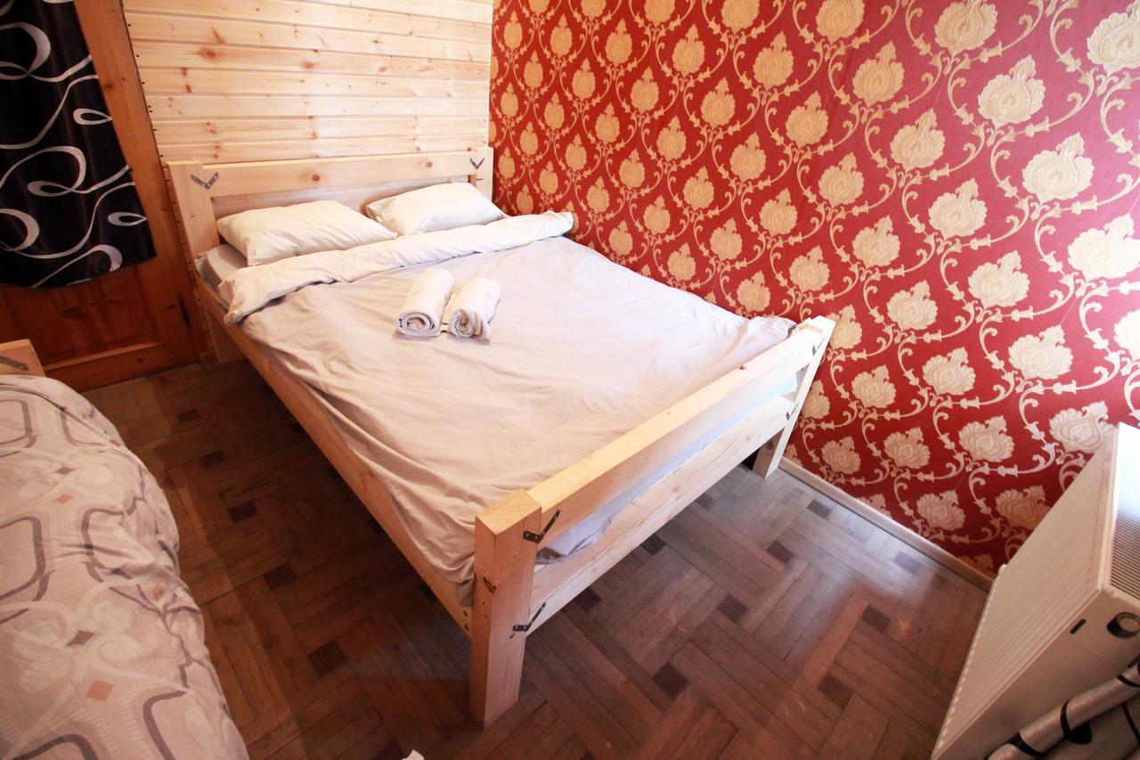 Sheni Hostel Tbilisi Buitenkant foto